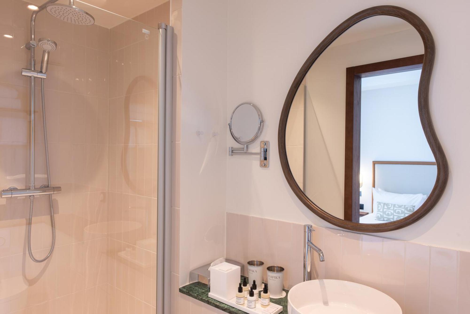 Le Lampika Hotel Paris Oda fotoğraf